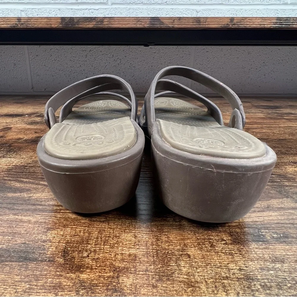 Crocs Patricia Wedge Sandals‎ Brown Rubber Slip On Casual women's 10